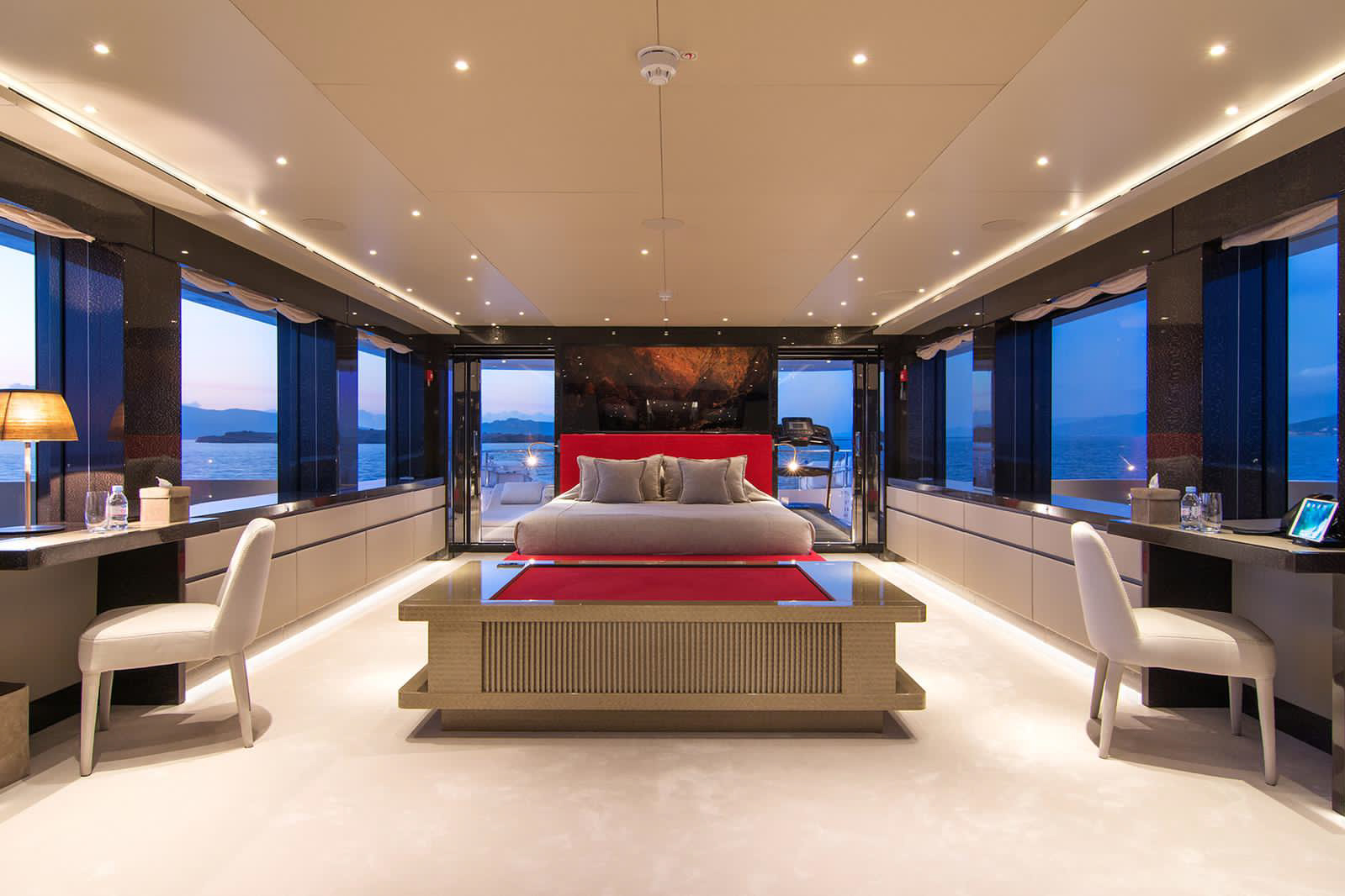 yacht bedroom